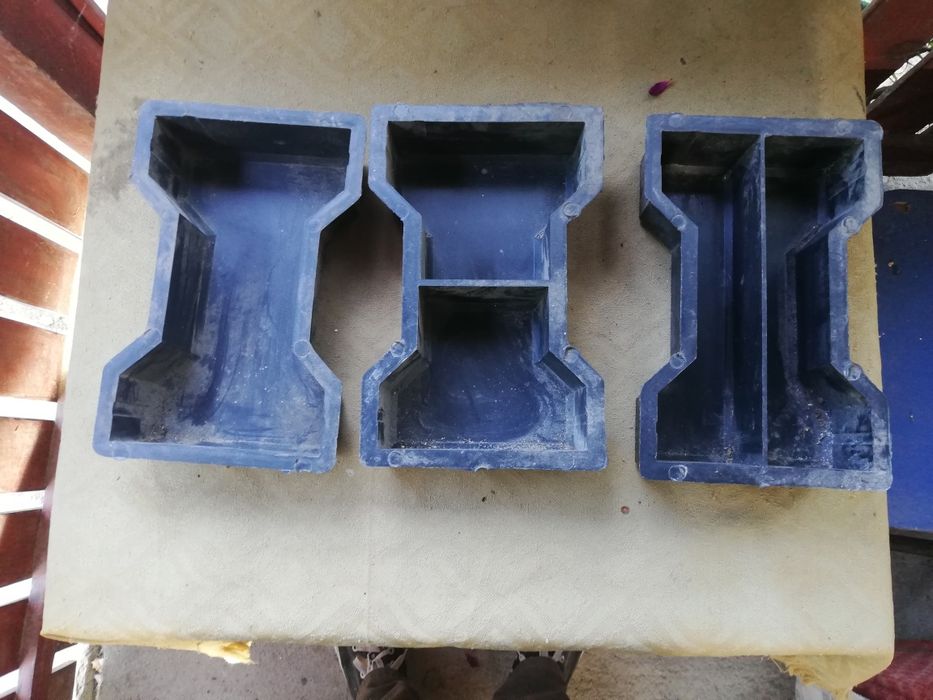 De vânzare forme pavaj cu dim 22 13 6 neutilizate