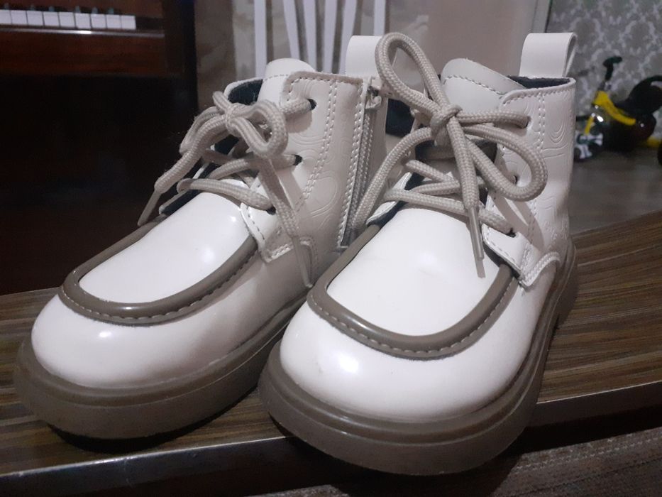 Детский ботинка (осенний)