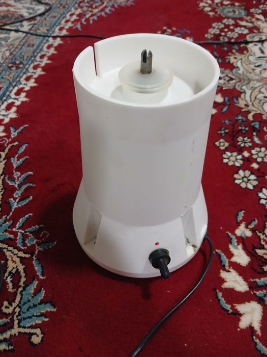 Elektr separator sotiladi