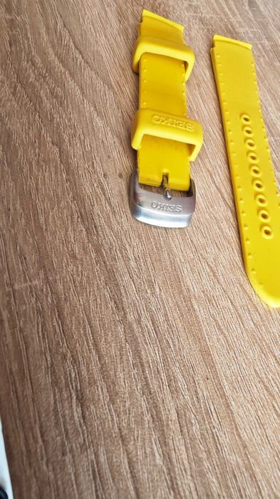 Seiko гумени каишки 18мм жълти