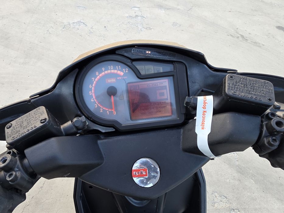 Aprilia Sr 50cc 2006g. Инжекцион