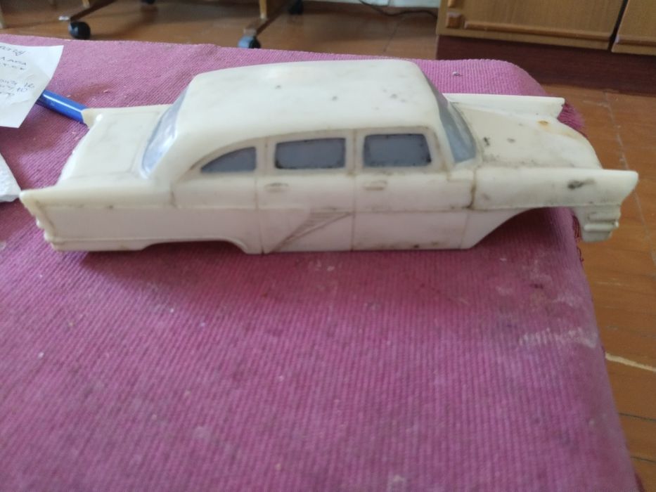 Автомобиль Чайка