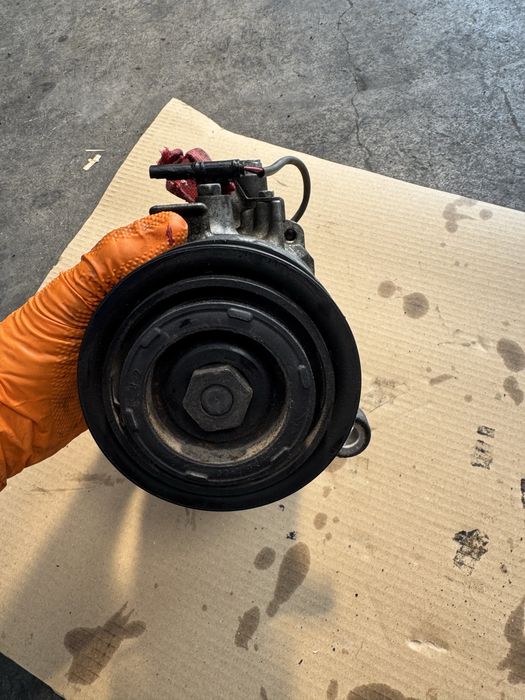 Compresor clima bmw n47 n57 cod 64529330831