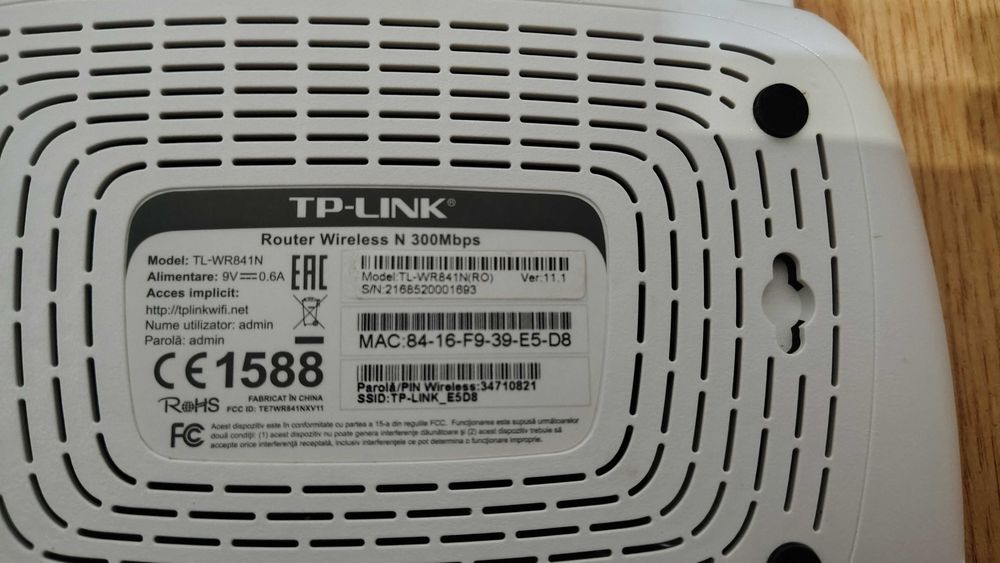 Router TP-Link    .