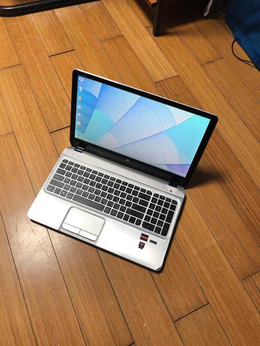 Мощный Ноутбук Hp AMD A10 озу 8гб работает отлично Астана звоните