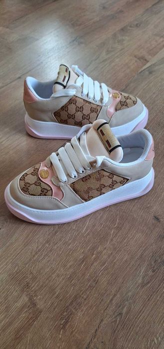 Дамски спортни обувки, маратонки GUCCI