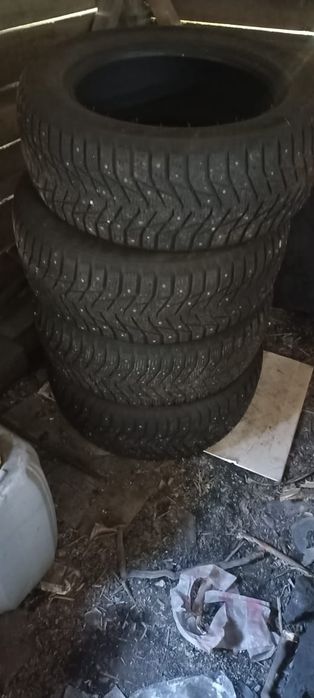 Зимняя резина 215/55/16