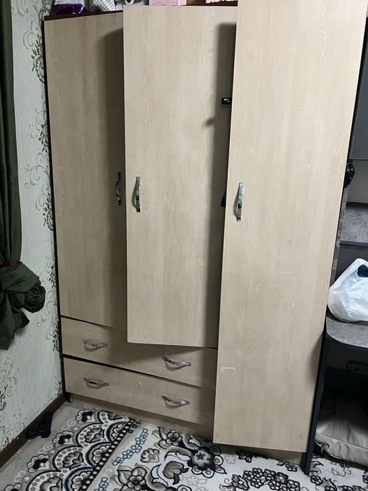 Продам кровать и шкаф