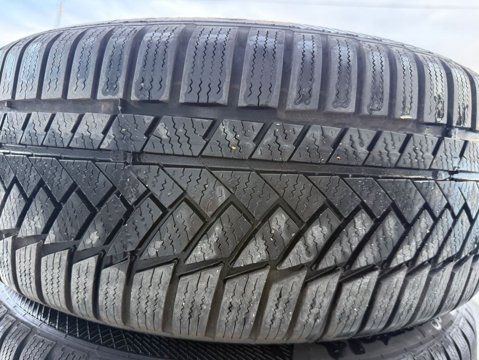 Оригинални джанти със зимни гуми 225/50/17 за AUDI