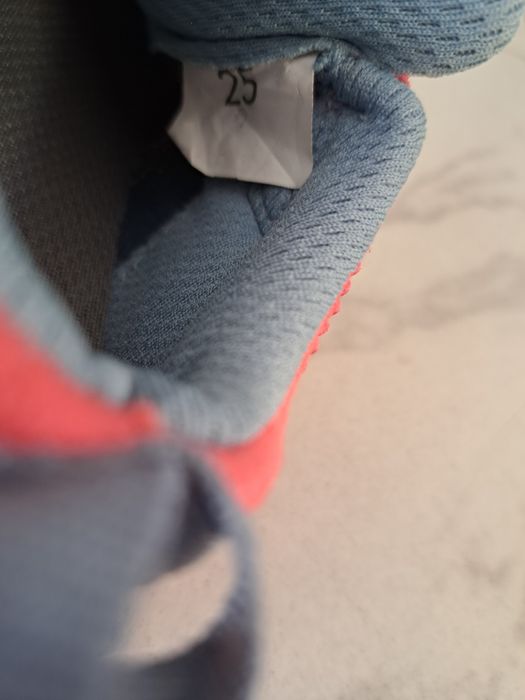 Маратонки за момиче