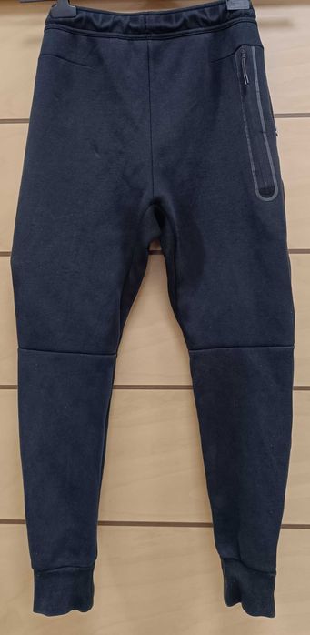 Nike Sportswear Tech Fleece-В Добро Състояние