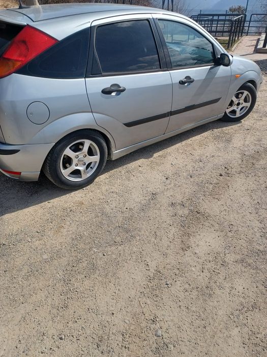 FORD Focus 2003 — imagine 3