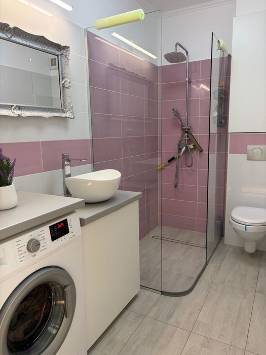 Propietar vand apartament cu loc de parcare inclus