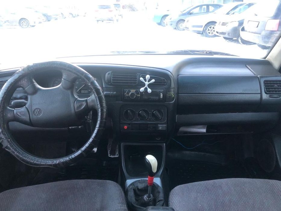 Автомобиль фольксваген