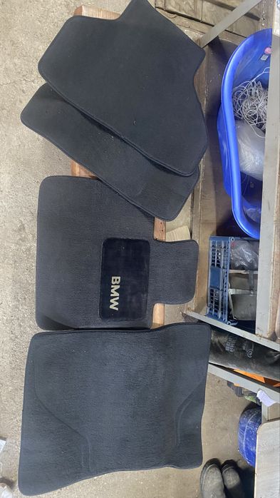 Коврики на Bmw.