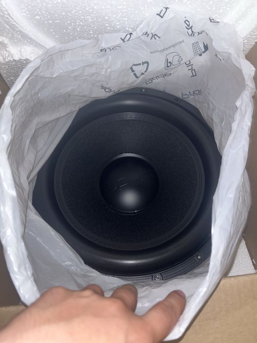 Продам сабвуфер pride