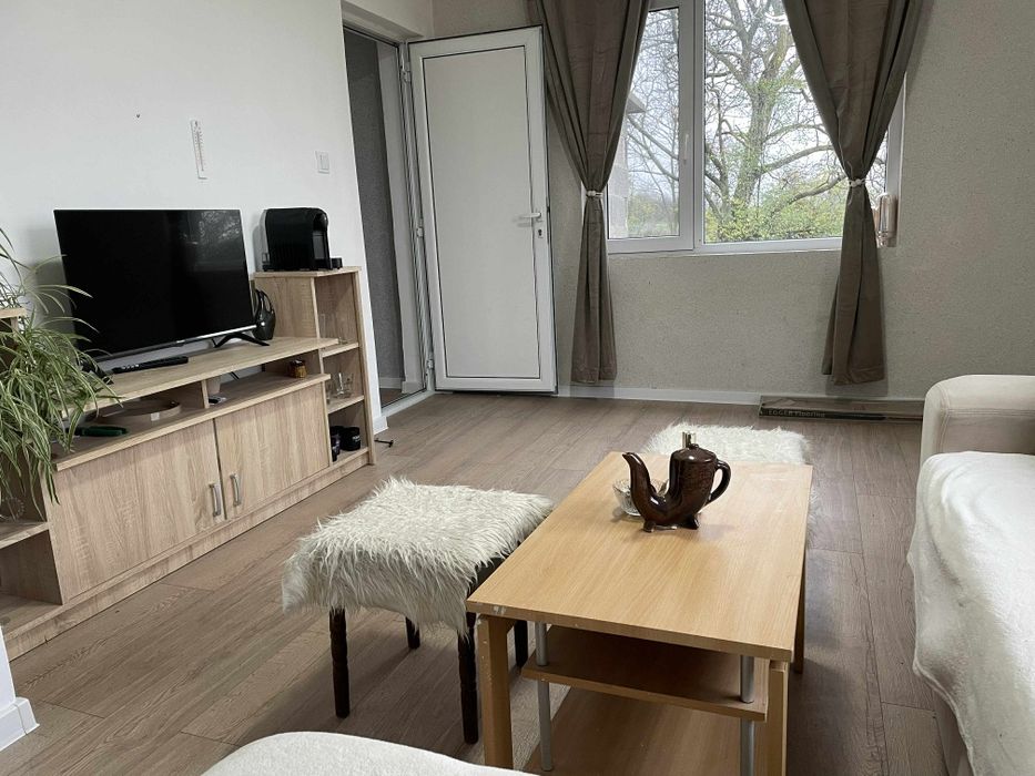 Къща/вила близо до град Шумен и Хитрино