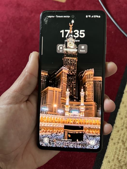 Галаксий телефон