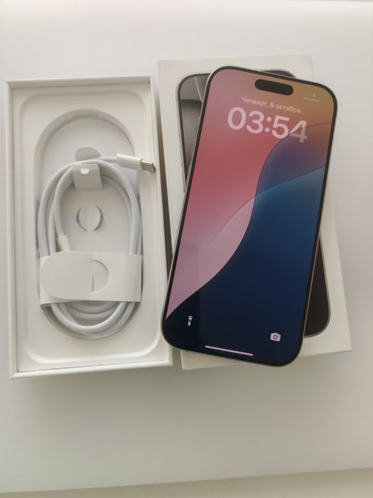 Подам IPhone 16 Pro 128 gb