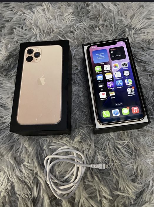 Продам телефон Айфон 11 Pro Max 256Gb