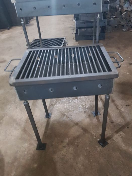 Gratar picnic gradina 40x30x1.5