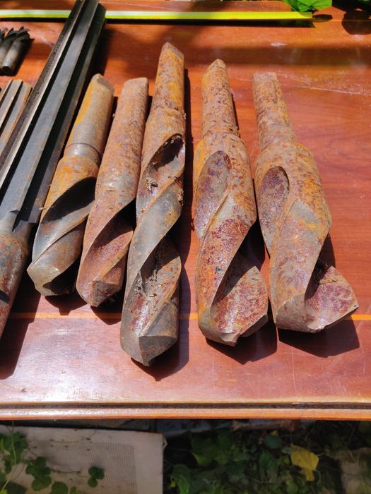 Freze cilindrice și frontale ,alezoare, vârf rotativ