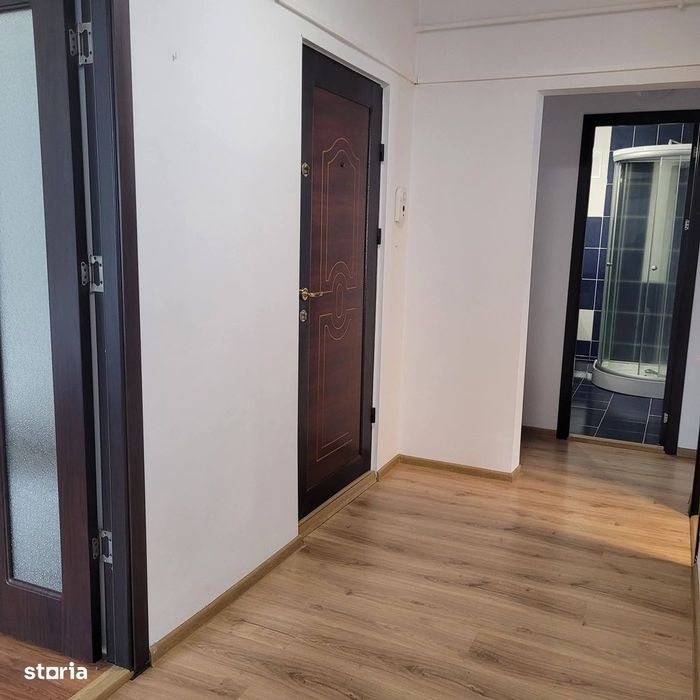 Apartament 3 Camere Decomandat