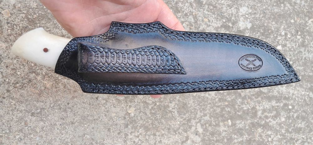 Нож от стомана S390