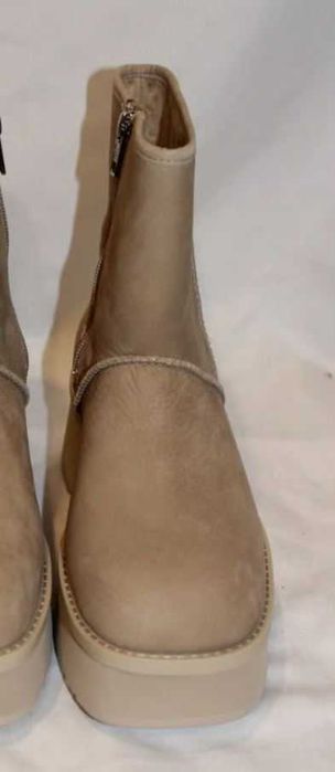 Боти UGG от изцяло естествена кожа, номер 39