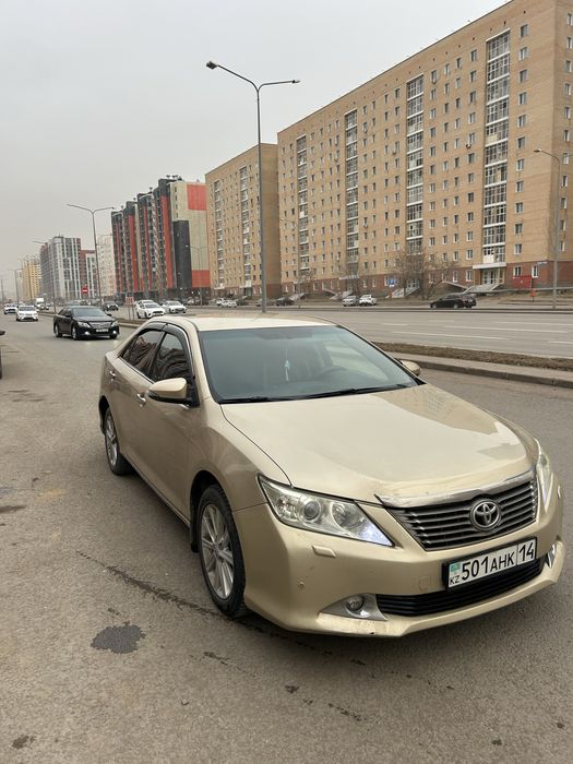 Продам камри 50 2013 года