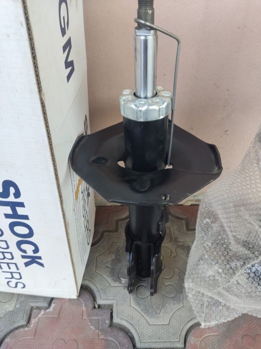 Амортизаторы toyota corolla