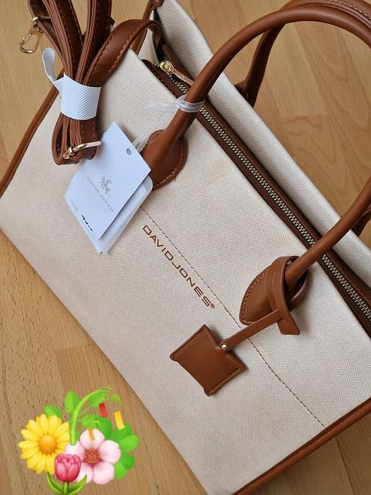 Geanta David Jones,new model import Italia, saculet  inclus