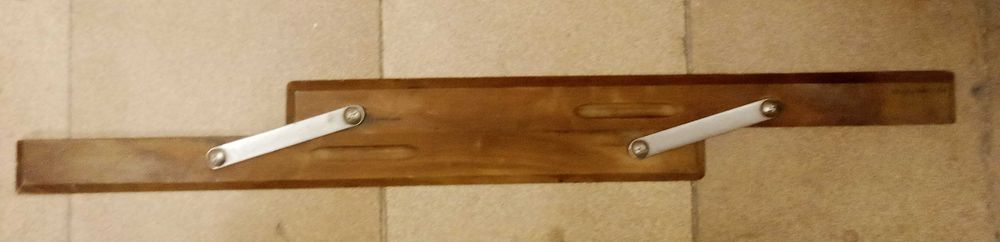 Штурманская параллельная линейка