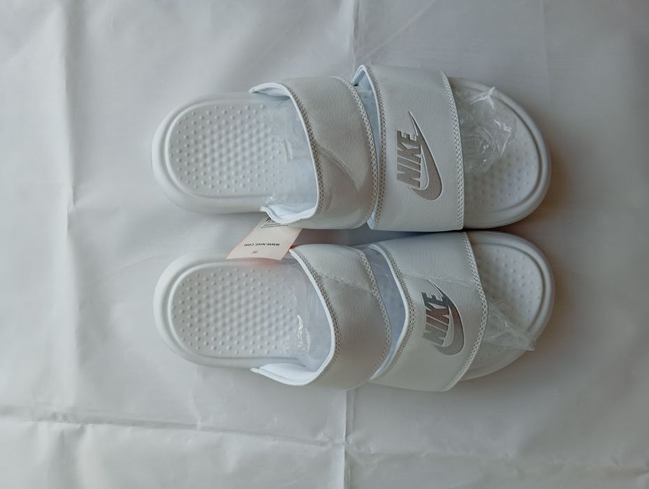 Slapi Nike - Marimea 44 - Albi