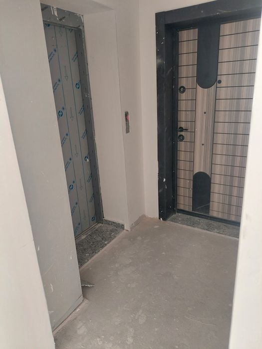 Продавам 4 стане апартамент кв.Овча