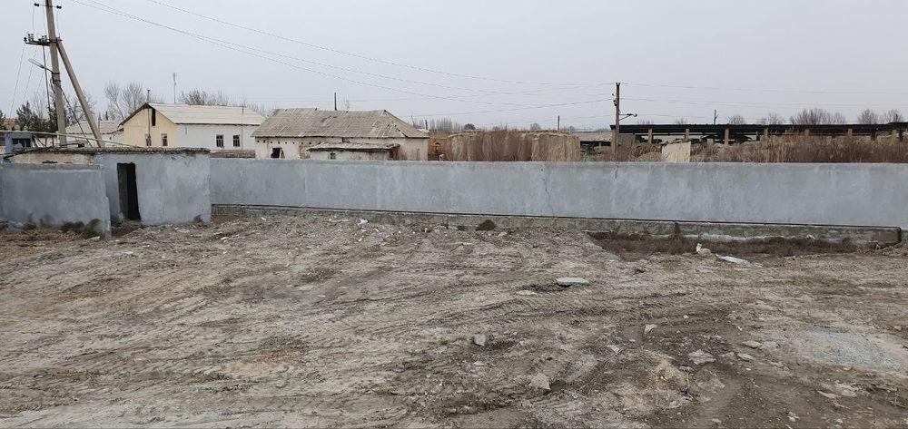 Навоий вилояти Хатирчи тумани. Нотурар, ишлаб чикариш учун ер майдони.