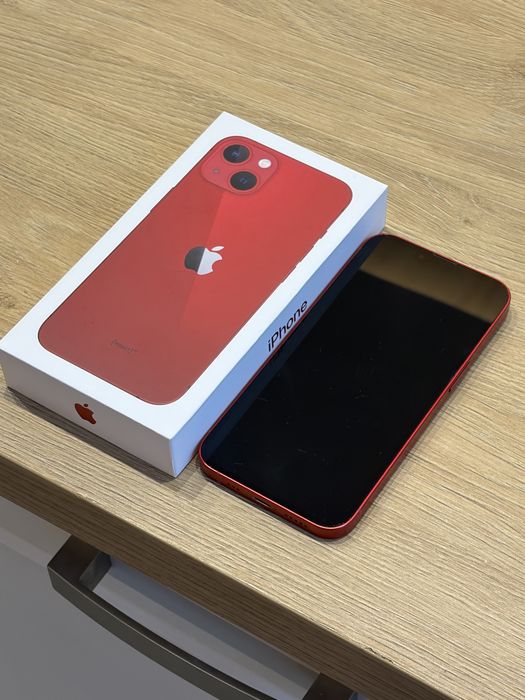 Телефон Iphone 13