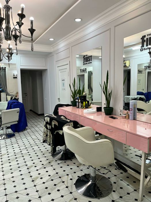 Сдаются места для мастеров в действующем салоне!