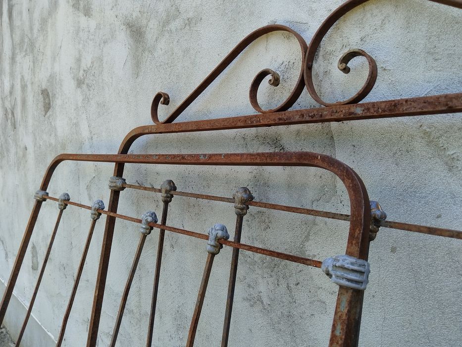 Комплект Стари Ковани Табли От Ретро Легло / 20кг.