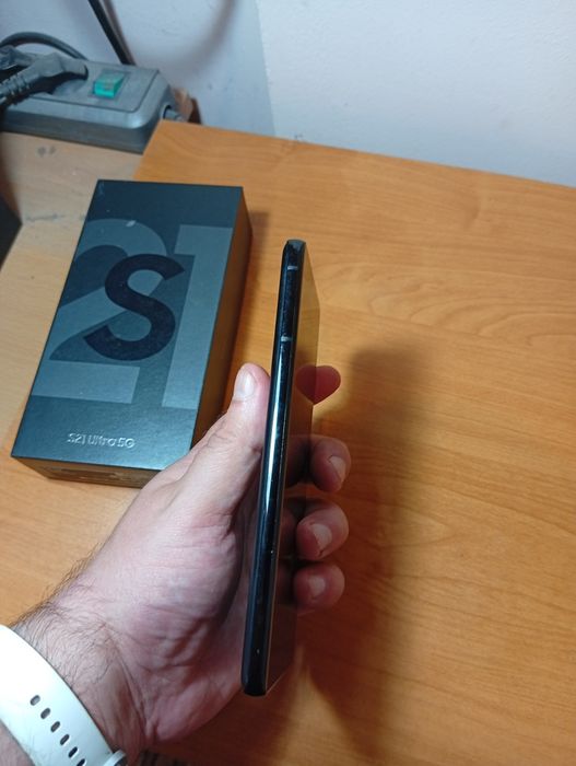 Samsung Galaxy S21 Ultra 5G | 256GB / 12GB RAM | много добро състояние