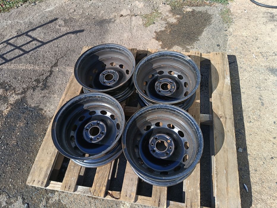 14 цола 4 х 98 мм ФИАТ/ Форд - 5,5 инча / ЕТ 35