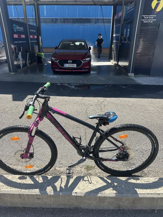 KTM Peak XT 27,5” – Shimano Deore XT – 30 viteze – frâne hidraulice