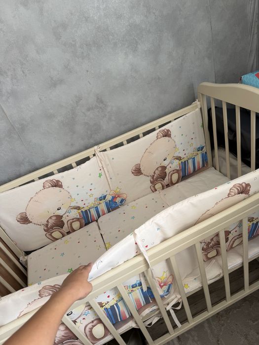 Продам кроватку детскую