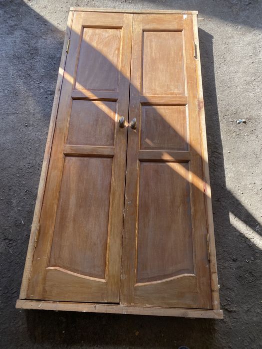 Продам двери