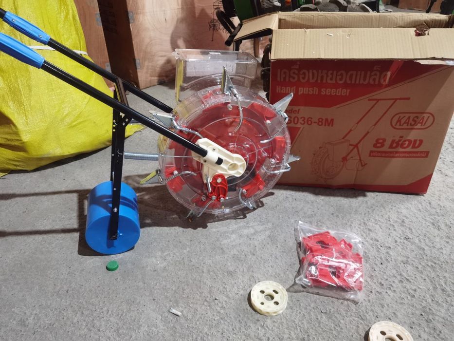 ручная сеялка 7 и 12  оптом мини сеялка