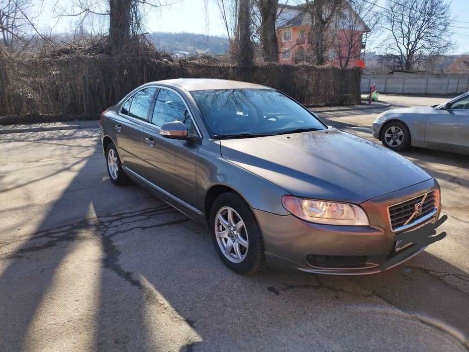 De Vânzare, Volvo S 80