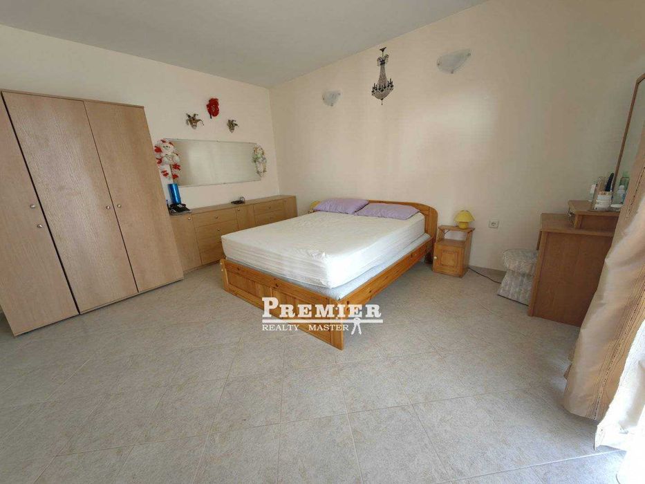 Продава се Тристаен апартамент в Свети Влас - 70 кв.м за 1229 €/кв.м - Снимка #2