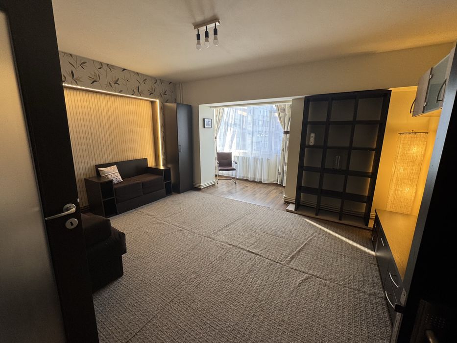 Inchiriez apartament 1 camera, Arcu Bacinschi Gara, langa fosta Billa, renovat, mobilat, disponibil imediat