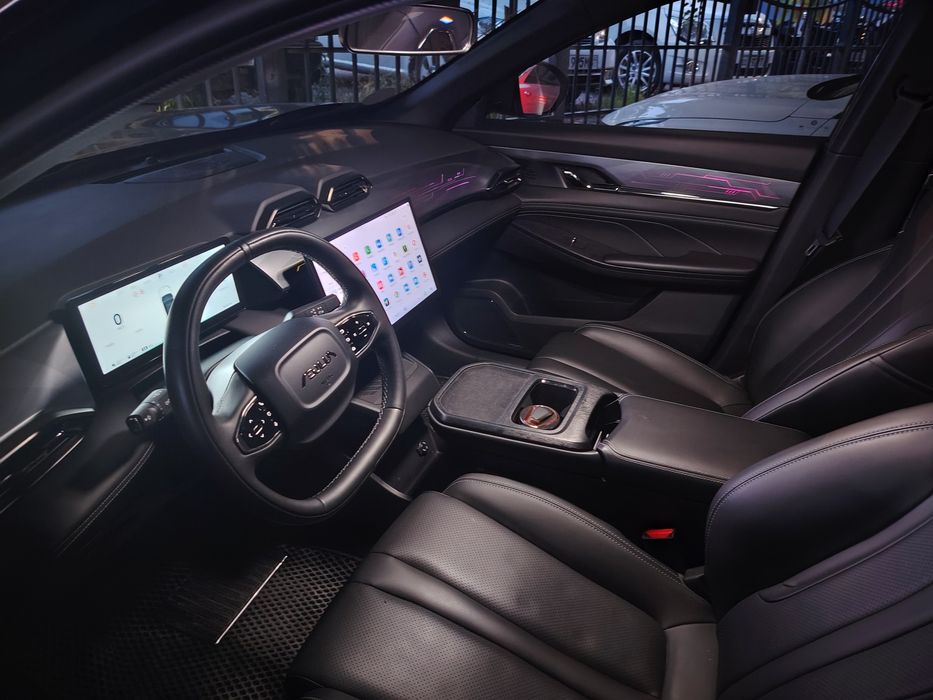 Продается Dongfeng Aeolus L7 гибрид.