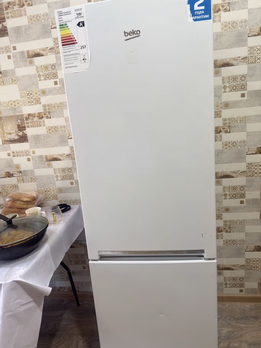 Beko холодильник садылады светі жанып тұр бірақ мұздатпай тұр запчасть